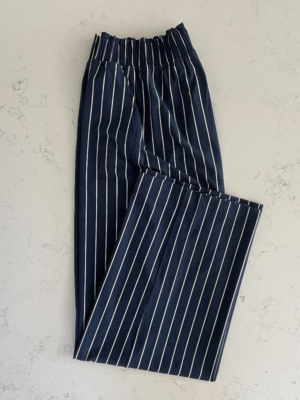 Lululemon Stretch Woven Ruffle Waist Wide Leg Striped Pants Blue & White XXS